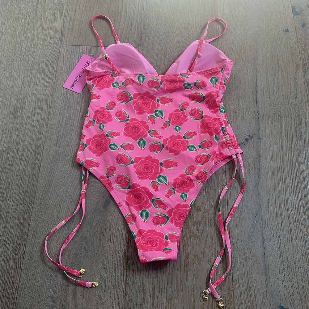 Betsy Johnson V Neck Pink Rose Bloom One Piece Scrunched Side Swimsuit - Picture 5 of 9